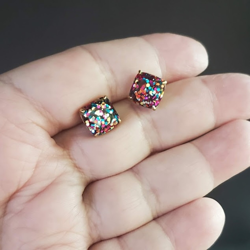 Kate Spade New York Small Gumdrop Stud Earrings Multi Glitter Gold Tone - Picture 2 of 8